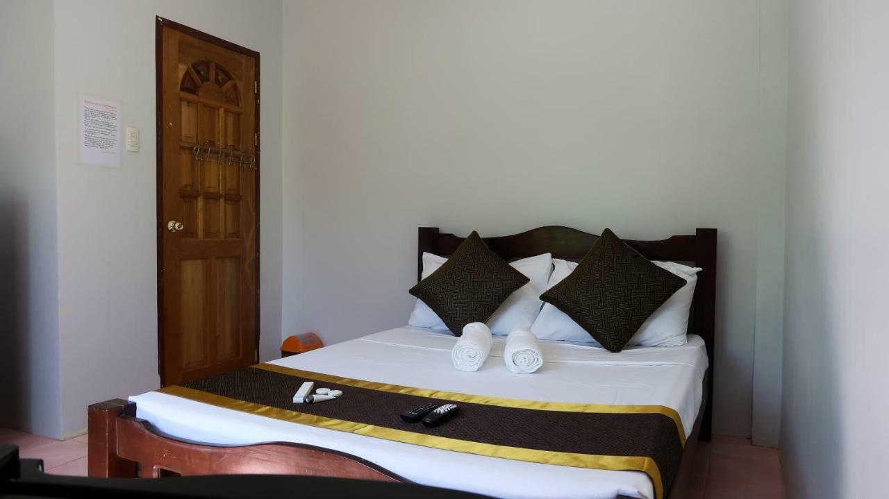 Day Dream Guest House 锡基霍尔 外观 照片